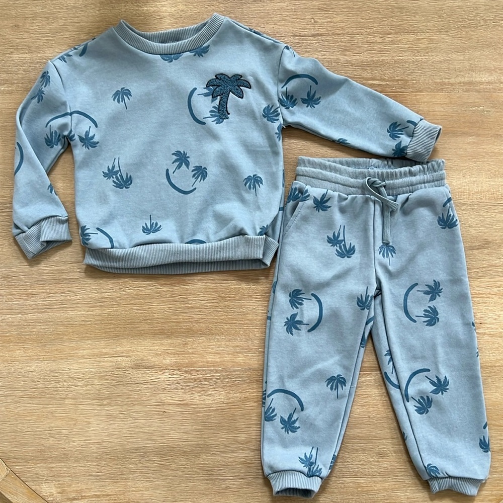 Stitch and Stone Palm Tree Smile Sweat Set 2 Piece 18 months